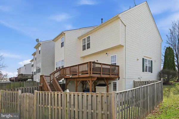 $585,000 | 15113 Gaffney Circle, Gainesville, VA 20155