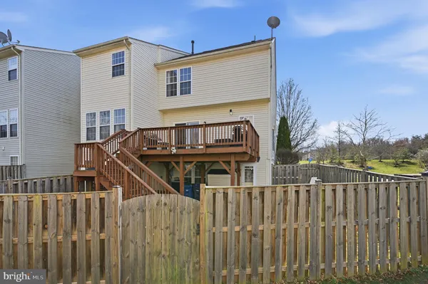 $585,000 | 15113 Gaffney Circle, Gainesville, VA 20155