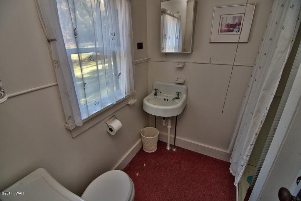 1111 Avoy Road Lakeville, PA 18438 - Photo 56 of 108