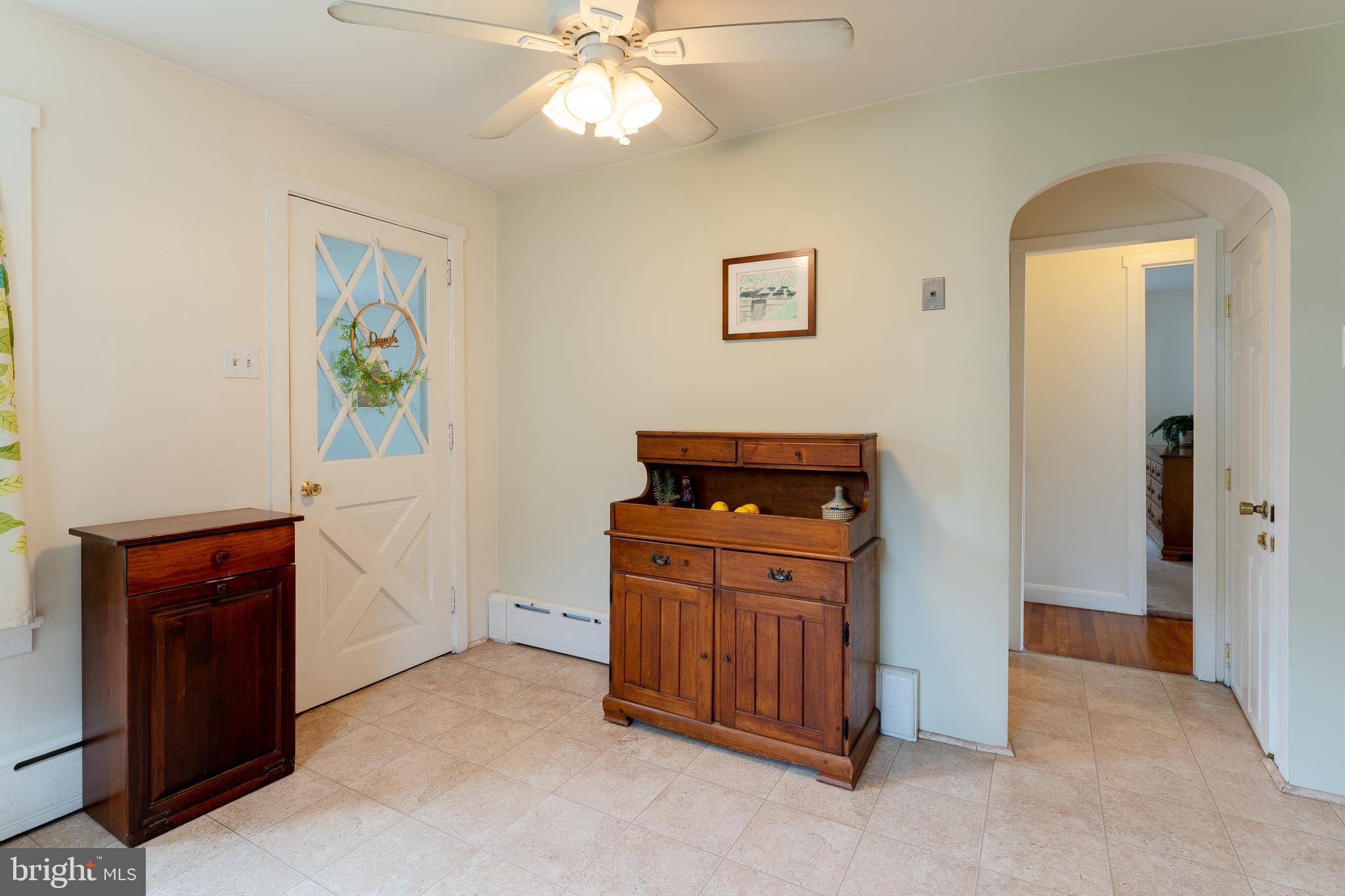371 North Pleasantview Road Pottstown, PA 19464 - Photo 13 of 39 Gallery Image 13