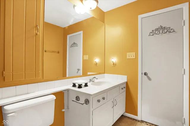 $128,900 | 8018 Cheswick Drive, Indianapolis, IN 46219