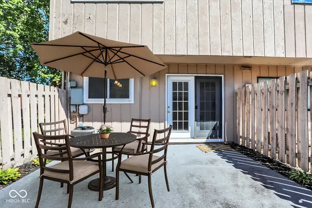 $128,900 | 8018 Cheswick Drive, Indianapolis, IN 46219