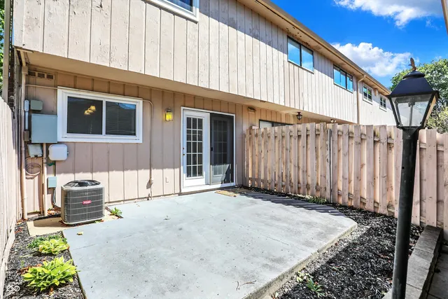 $128,900 | 8018 Cheswick Drive, Indianapolis, IN 46219