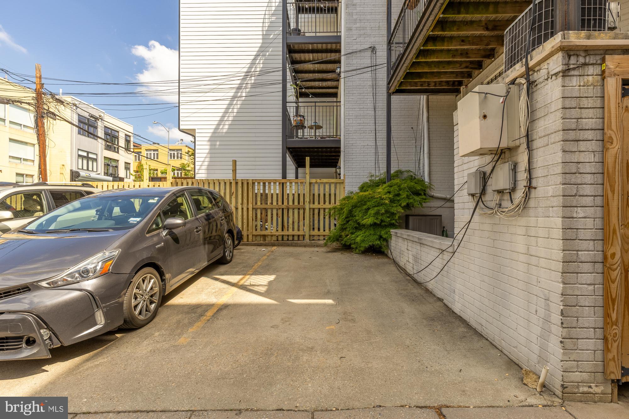 2432 Ontario Road Northwest, Unit 1 Washington, DC 20009 - Photo 15 of 18