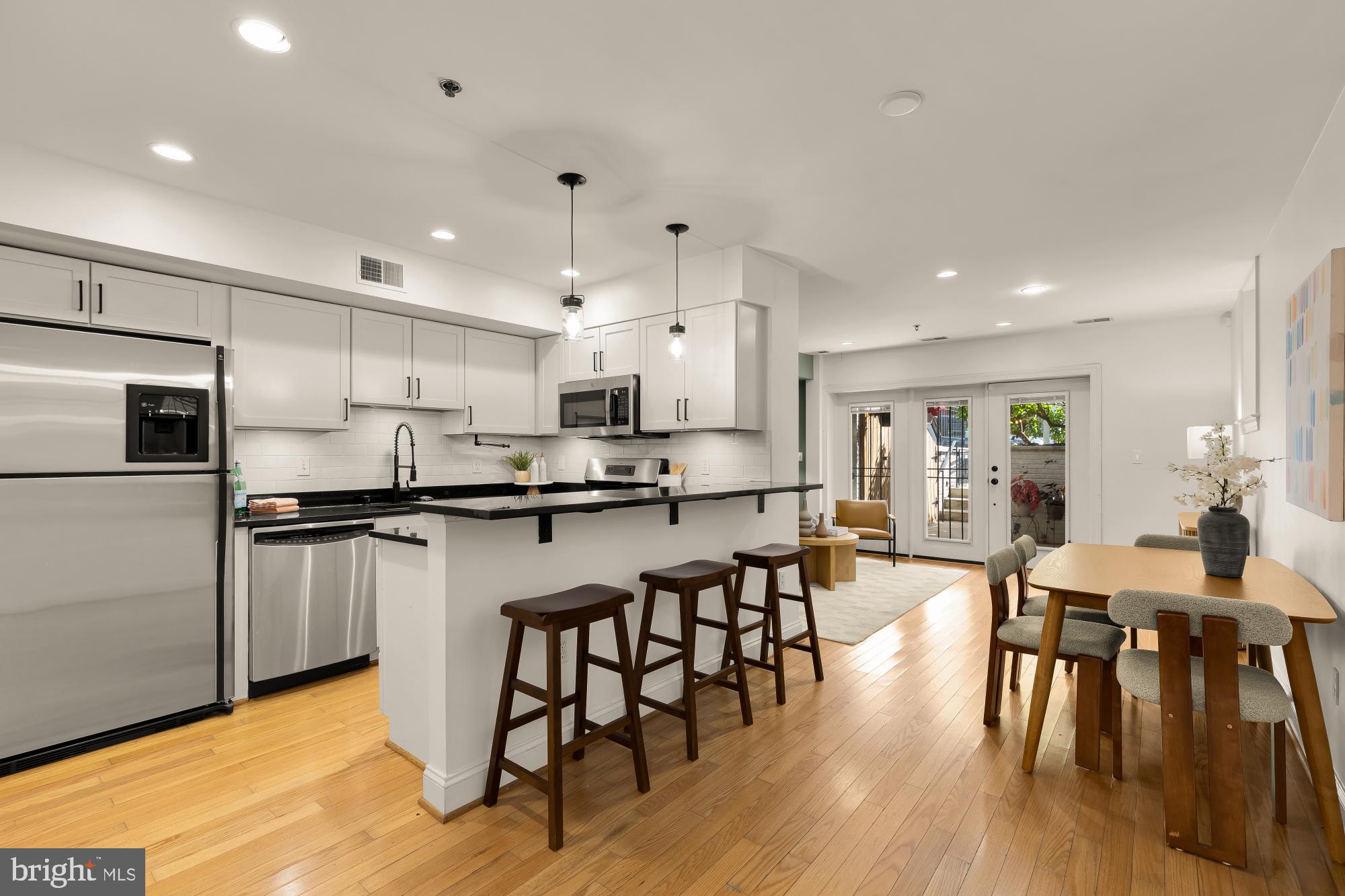 2432 Ontario Road Northwest, Unit 1 Washington, DC 20009 - Photo 7 of 18