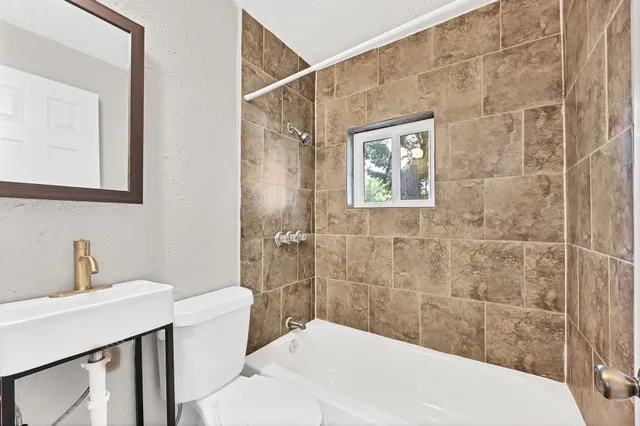 $1,099 | 601 Booker T Washington Street, Conroe, TX 77301