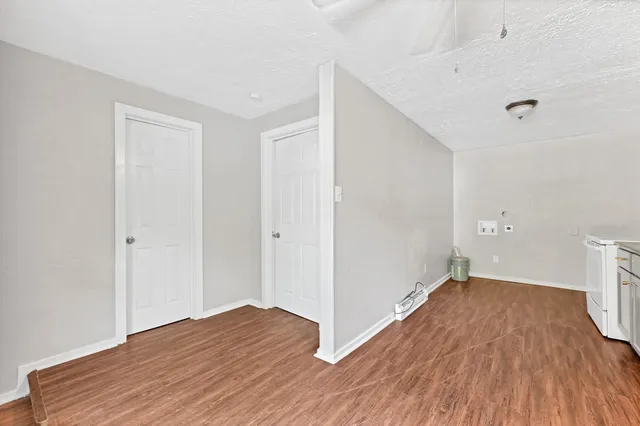 $1,099 | 601 Booker T Washington Street, Conroe, TX 77301