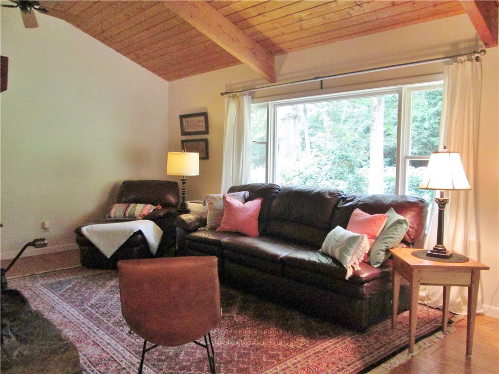 72 Benefit Road South Kingstown, RI 02879 - Photo 13 of 35