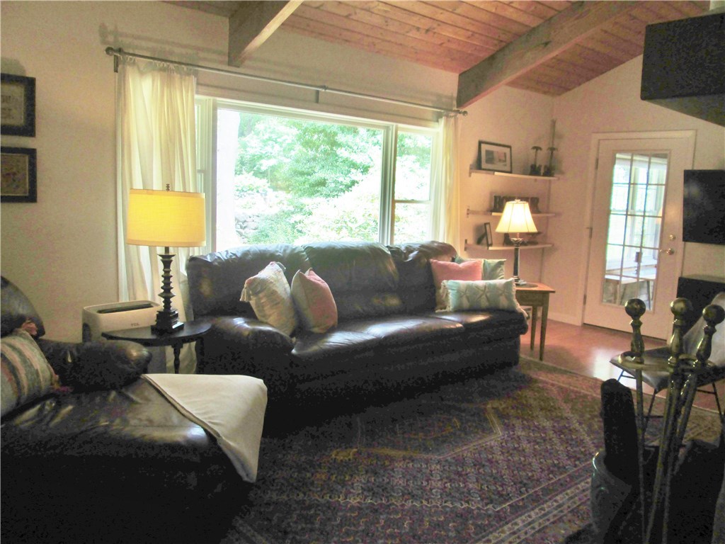 72 Benefit Road South Kingstown, RI 02879 - Photo 14 of 35