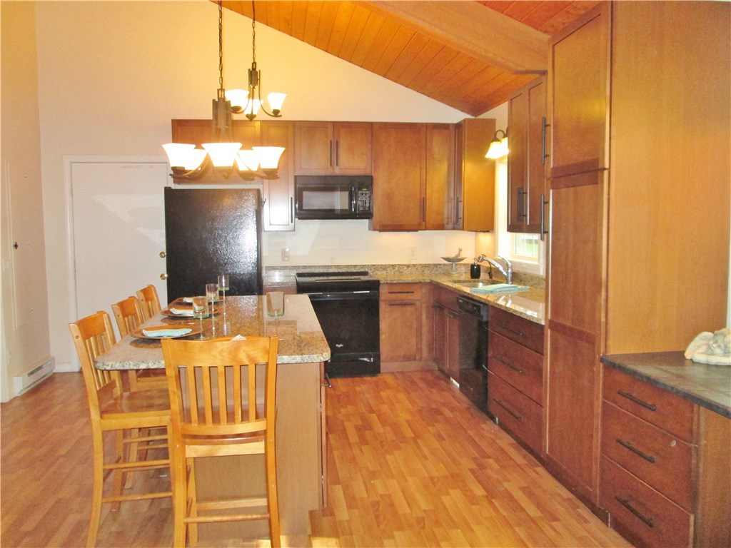 72 Benefit Road South Kingstown, RI 02879 - Photo 5 of 35