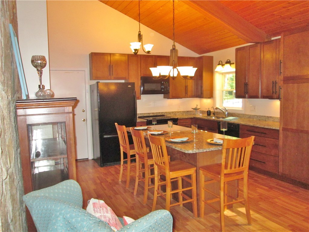 72 Benefit Road South Kingstown, RI 02879 - Photo 7 of 35