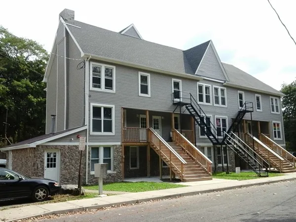 $1,200 | 2-12 Cliff Street, Unit F, Oneonta, NY 13820