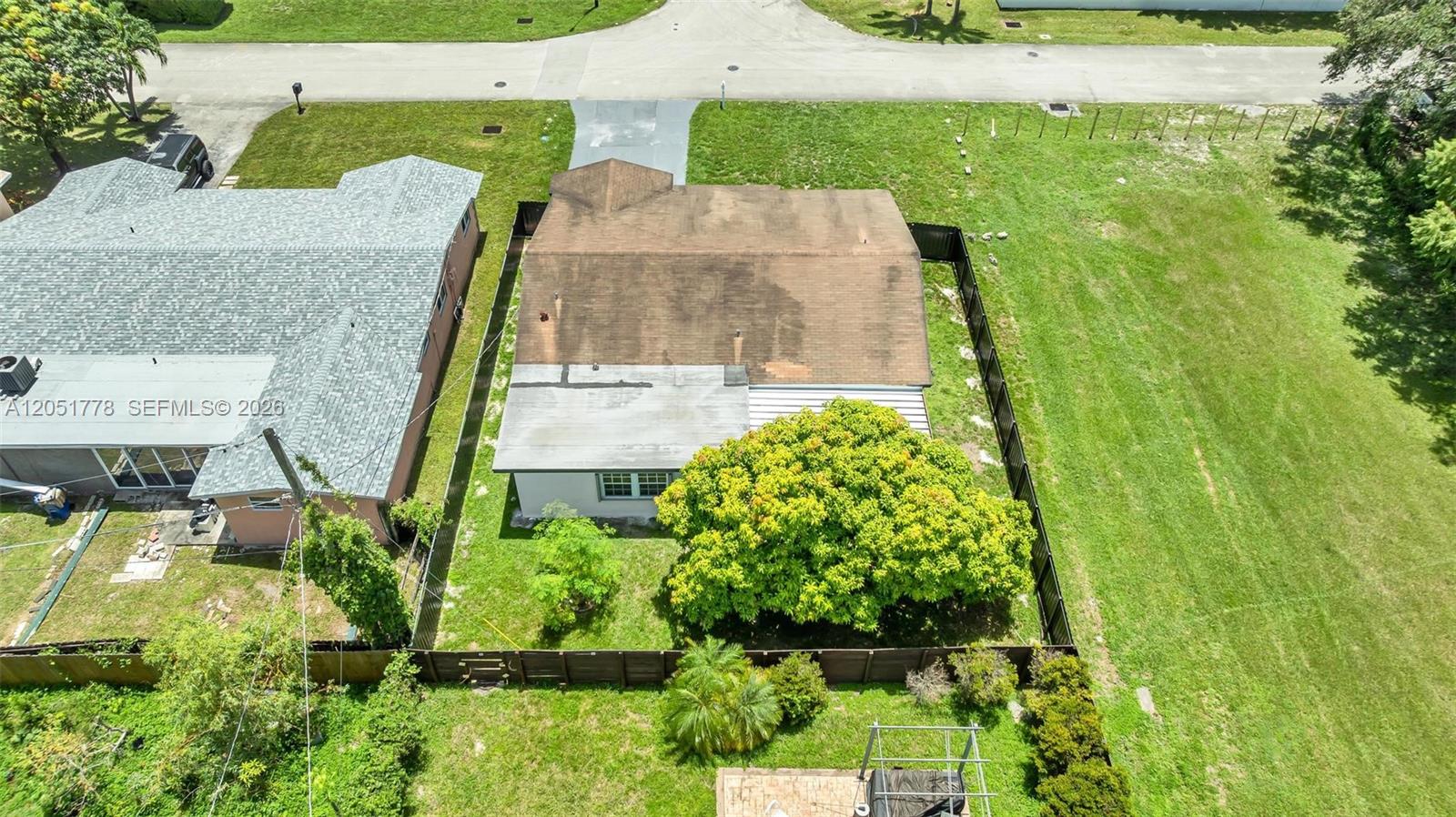 3432 Southwest 63rd Way Miramar, FL 33023 - Photo 41 of 47