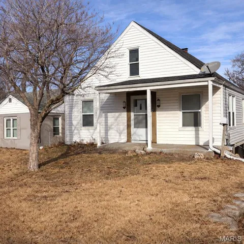 $165,000 | 825 Walters Drive, Ferguson, MO 63135