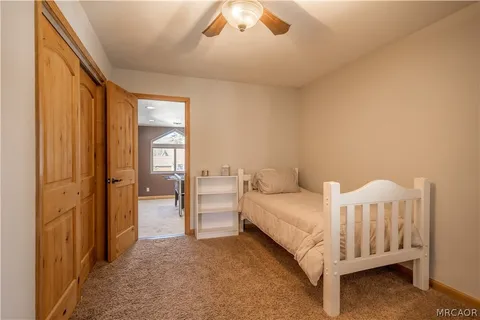 $1,095,000 | 41537 Mockingbird Drive, Big Bear Lake, CA 92315