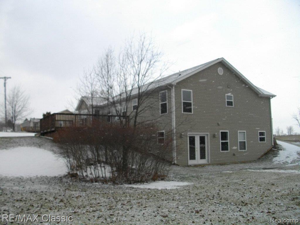824 East Marr Road Howell, MI 48855 - Photo 3 of 7 Marr 824 E INT 12-15-09 (14).JPG