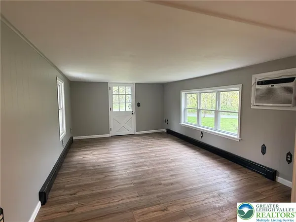 $1,500 | 327 Rutt Road, Bangor, PA 18013