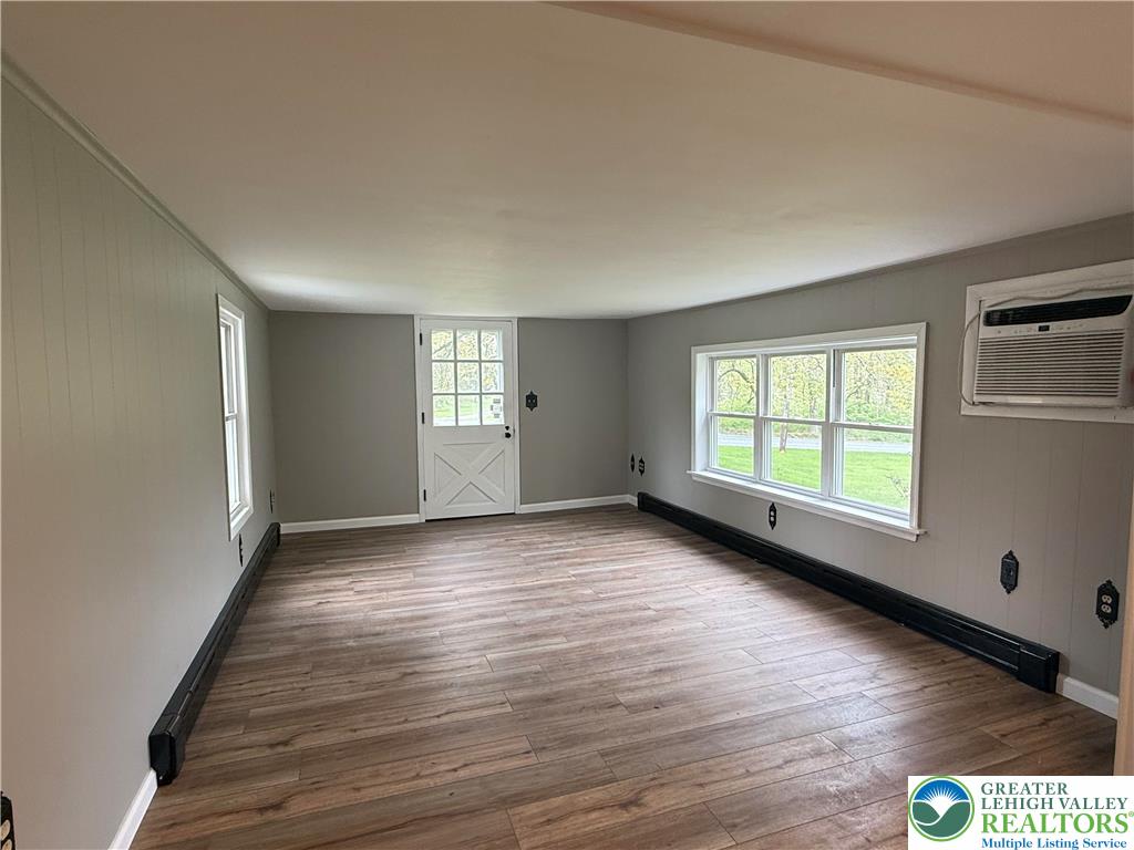 327 Rutt Road Bangor, PA 18013 - Photo 4 of 8