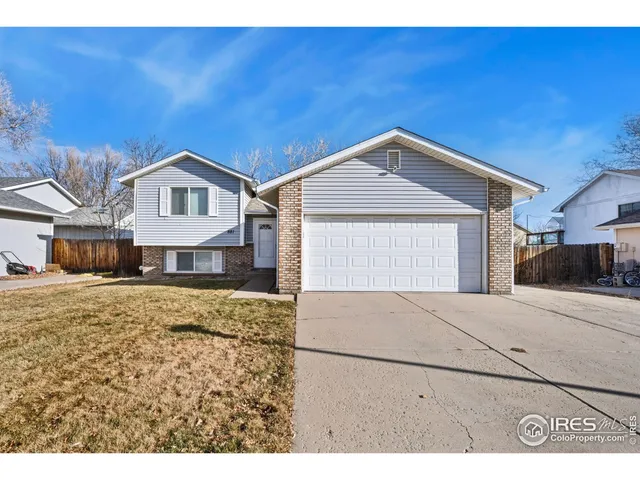 $420,000 | 881 Columbine Drive, Windsor, CO 80550