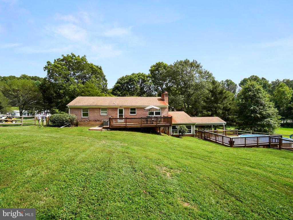 3608 Kemptown Church Road Monrovia, MD 21770 - Photo 54 of 58 View of back of home and pool