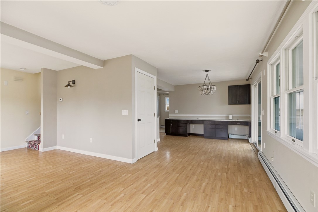 507 County Road Barrington, RI 02806 - Photo 14 of 45