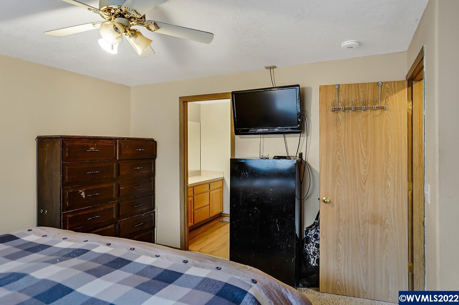 5324 Holly Loop Southeast Turner, OR 97392 - Photo 23 of 33