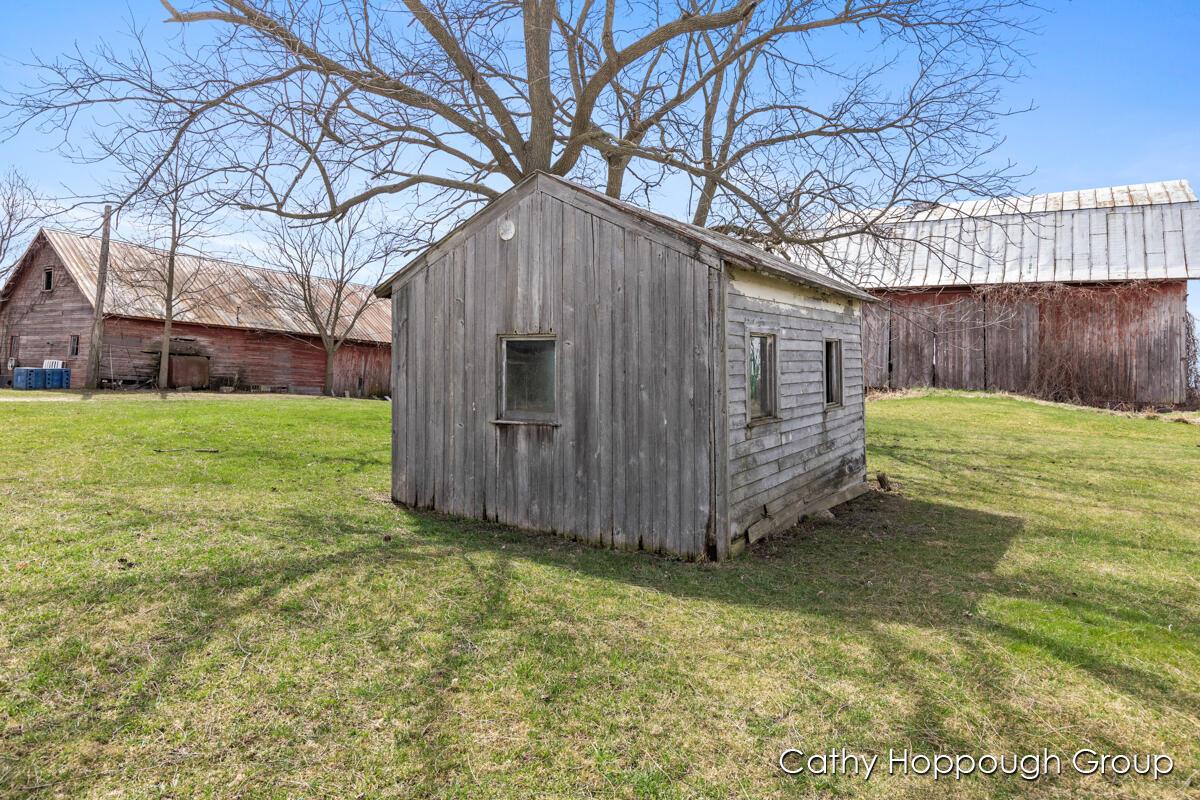 5640 South State Road Ionia, MI 48846 - Photo 13 of 45 IMG_1025