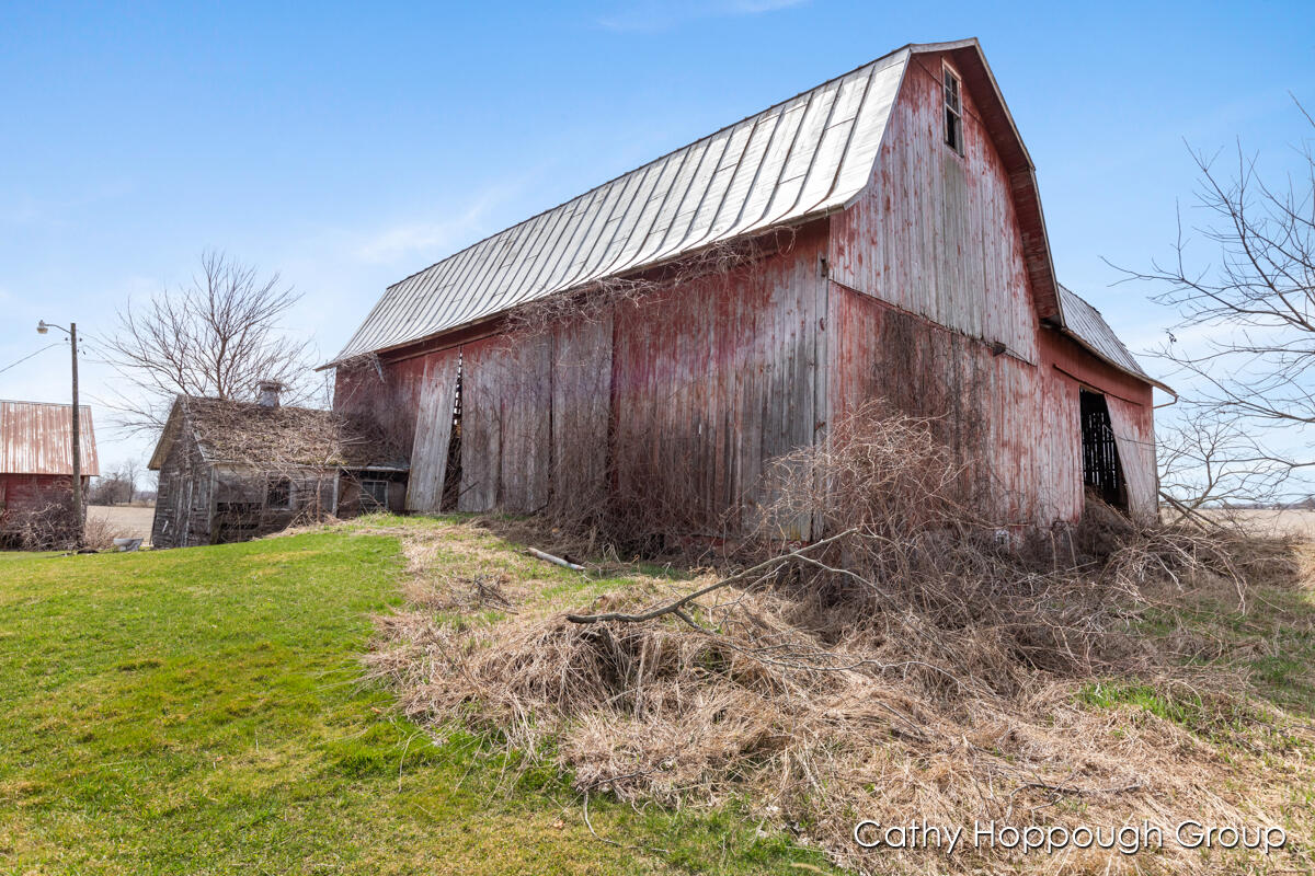 5640 South State Road Ionia, MI 48846 - Photo 16 of 45 IMG_1028