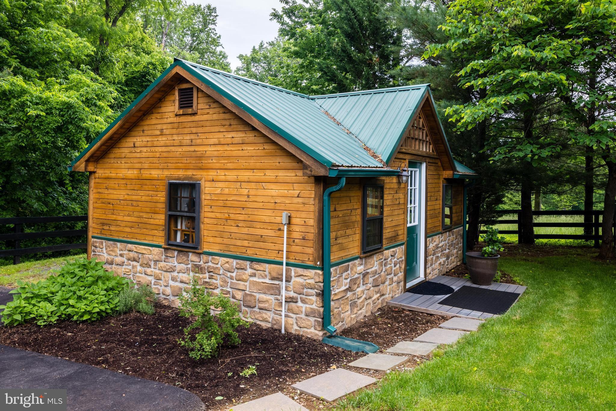 14350 Loyalty Road Leesburg, VA 20176 - Photo 68 of 98 Simply Perfect Office/Artist Studio