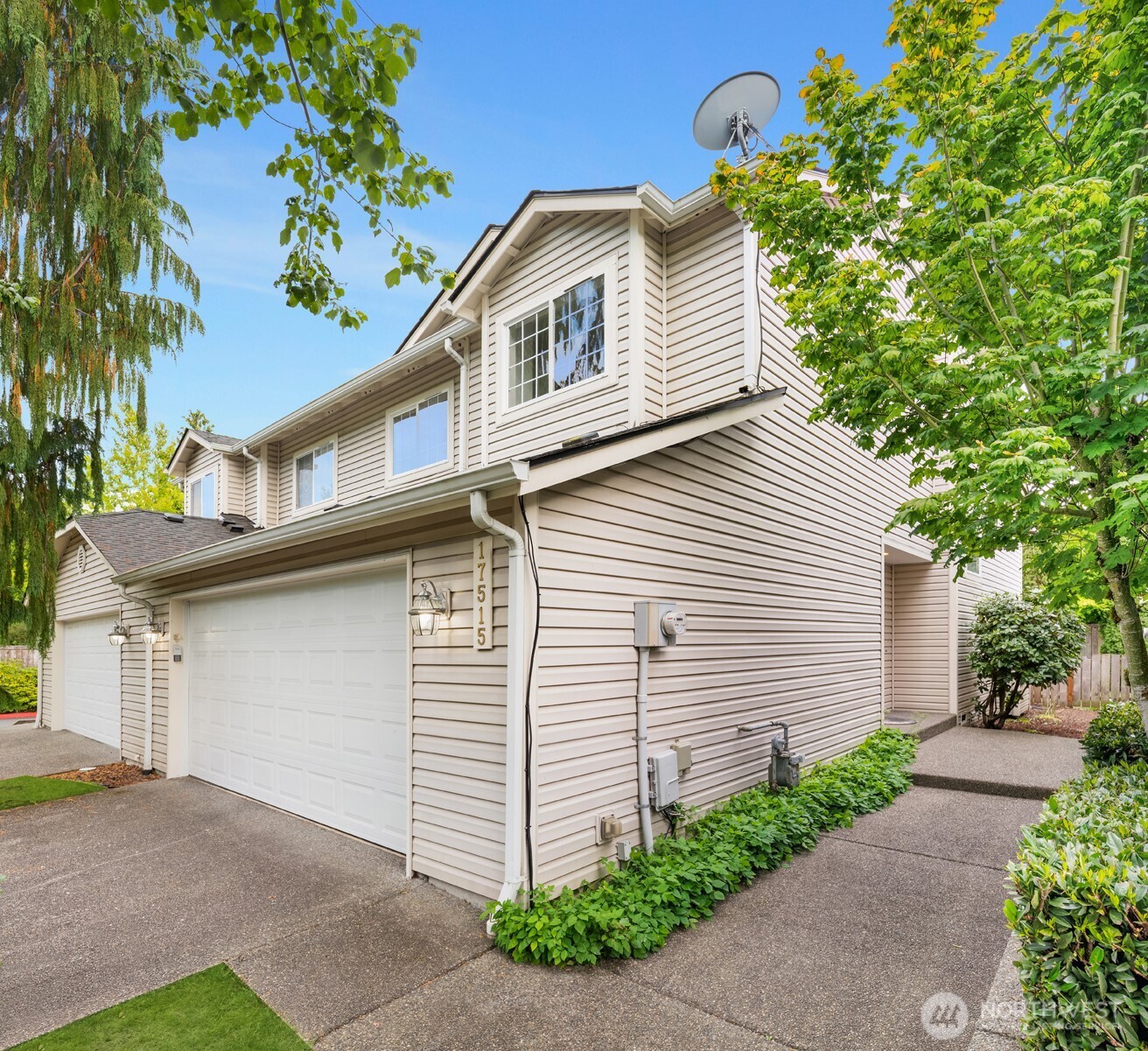 17515 110 Lane Southeast, Unit 27 Renton, WA 98055 - Photo 4 of 35 Gallery Image 4
