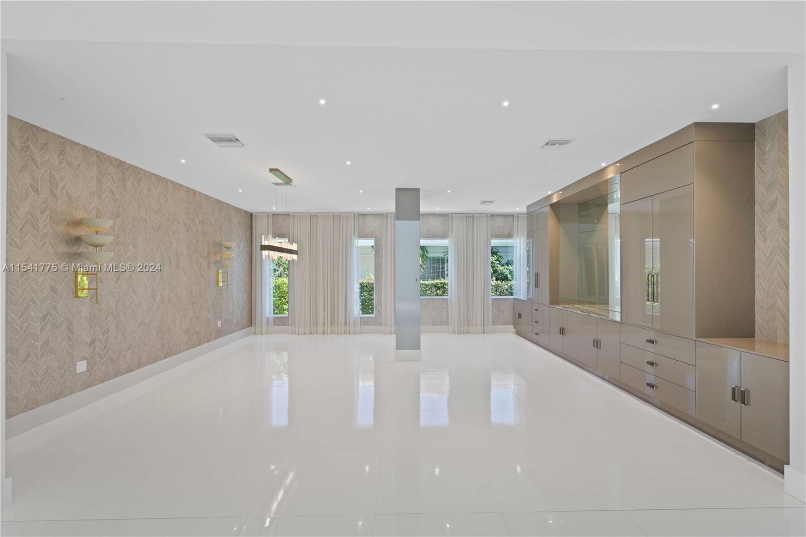 7153 Valencia Drive Boca Raton, FL 33433 - Photo 28 of 80