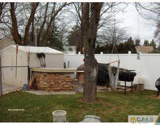 35 Windsor Road Edison, NJ 08817 - Photo 10 of 10 a view of a house with a yard