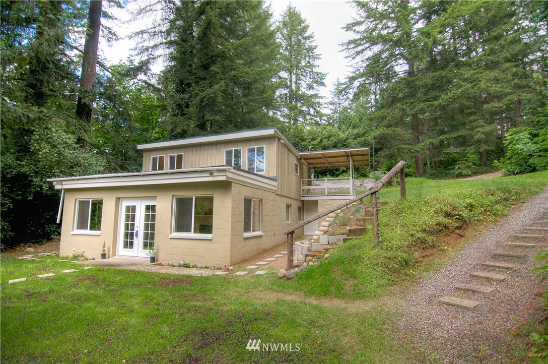 5541 Rehklau Road Southeast Olympia, WA 98513 - Photo 2 of 25 Gallery Image 2