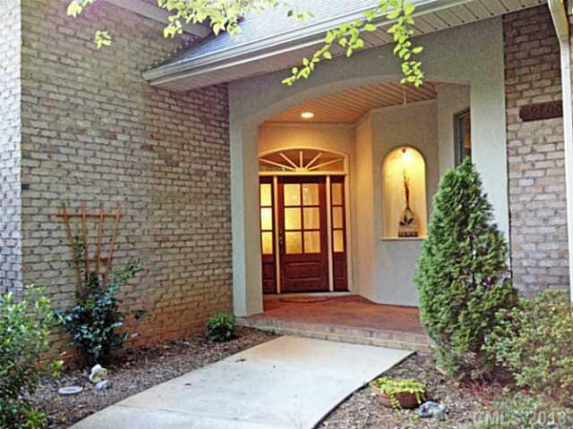 19800 Bustle Road Cornelius, NC 28031 - Photo 2 of 16 Gallery Image 2