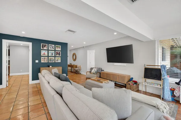 $705,000 | 3030 Southwest 23rd Street, Fort Lauderdale, FL 33312