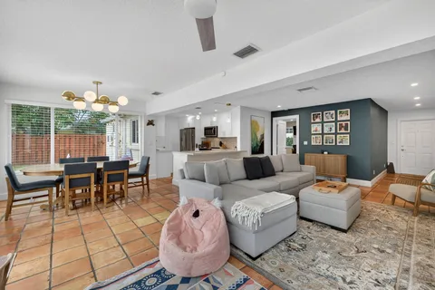 $685,000 | 3030 Southwest 23rd Street, Fort Lauderdale, FL 33312