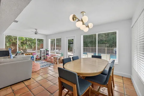 $685,000 | 3030 Southwest 23rd Street, Fort Lauderdale, FL 33312