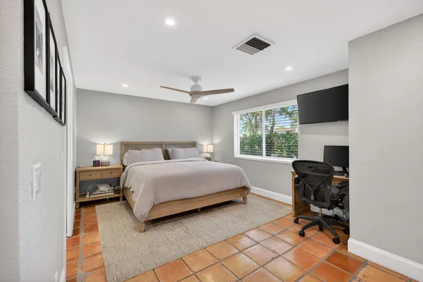 $705,000 | 3030 Southwest 23rd Street, Fort Lauderdale, FL 33312