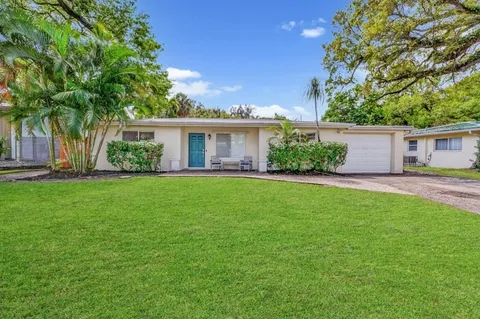 $685,000 | 3030 Southwest 23rd Street, Fort Lauderdale, FL 33312