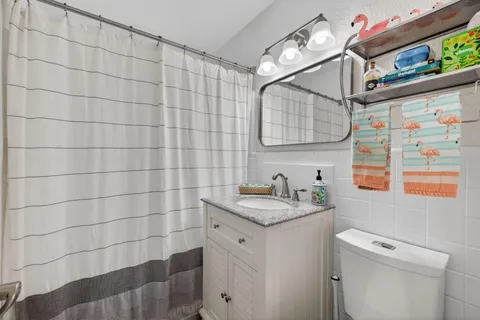 $685,000 | 3030 Southwest 23rd Street, Fort Lauderdale, FL 33312