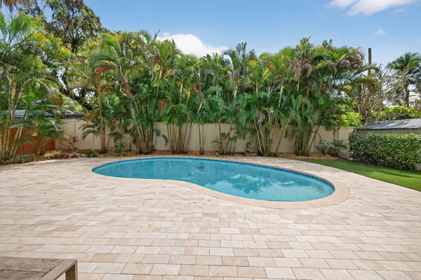 $705,000 | 3030 Southwest 23rd Street, Fort Lauderdale, FL 33312