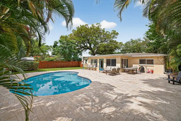 $705,000 | 3030 Southwest 23rd Street, Fort Lauderdale, FL 33312