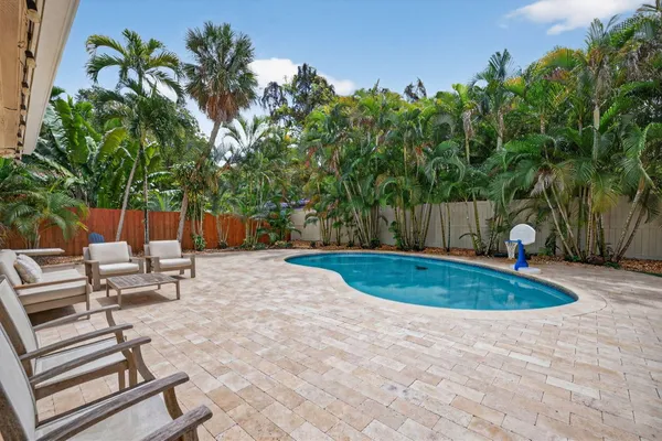 $705,000 | 3030 Southwest 23rd Street, Fort Lauderdale, FL 33312