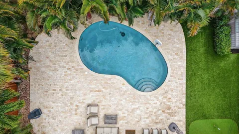 $685,000 | 3030 Southwest 23rd Street, Fort Lauderdale, FL 33312