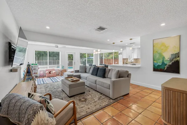$705,000 | 3030 Southwest 23rd Street, Fort Lauderdale, FL 33312