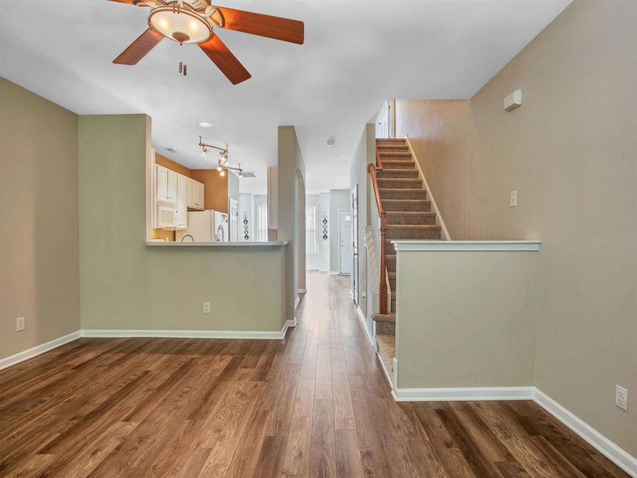 8233 City Loft Court Raleigh, NC 27613 - Photo 11 of 23 Photo 11