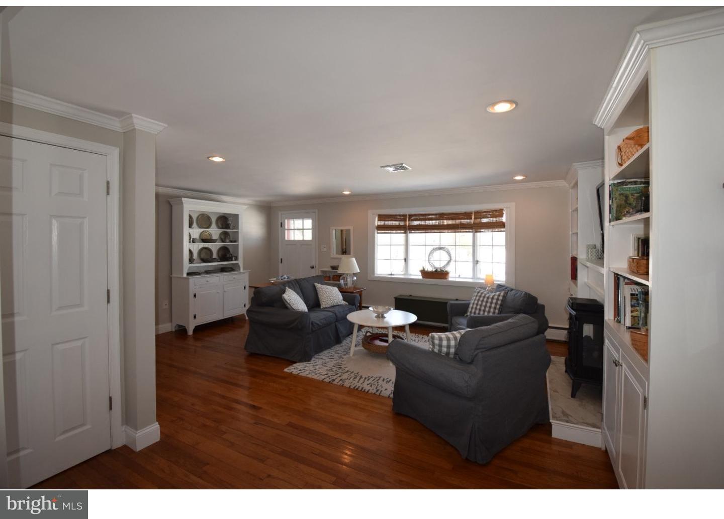 924 Callowhill Road Perkasie, PA 18944 - Photo 5 of 20