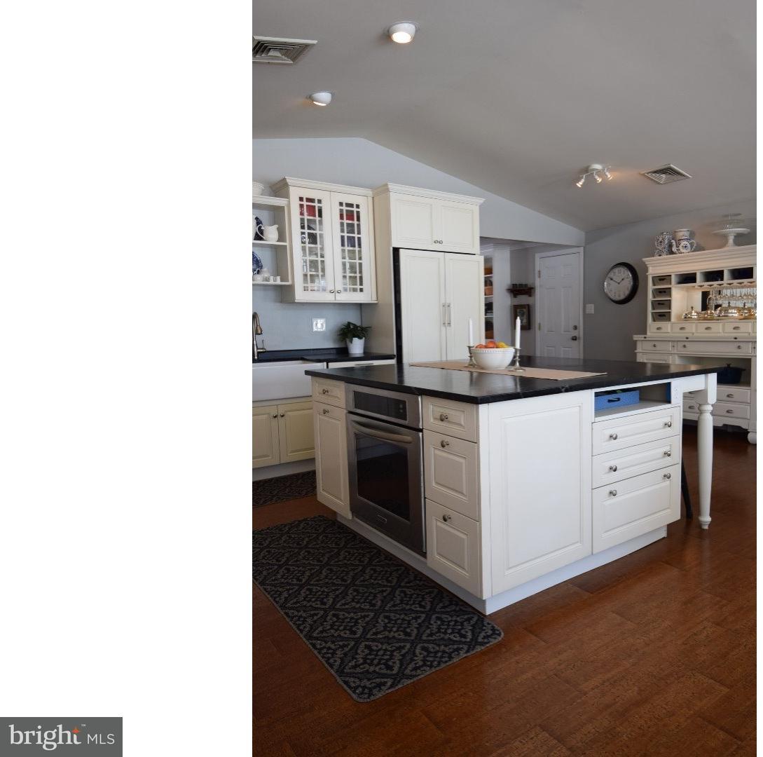 924 Callowhill Road Perkasie, PA 18944 - Photo 7 of 20