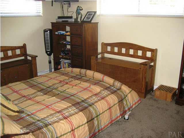 6357 Shady Lane Milton, FL 32570 - Photo 15 of 21 Bedroom 3