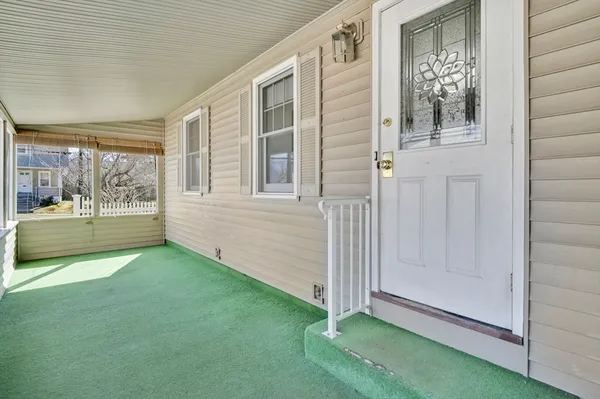 $340,000 | 158 Homestead Boulevard, Longmeadow, MA 01106